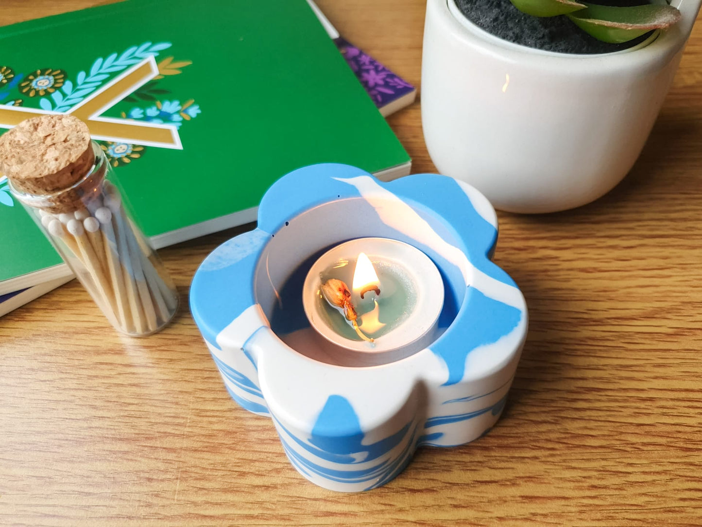 Flower Tealight Candle Holder